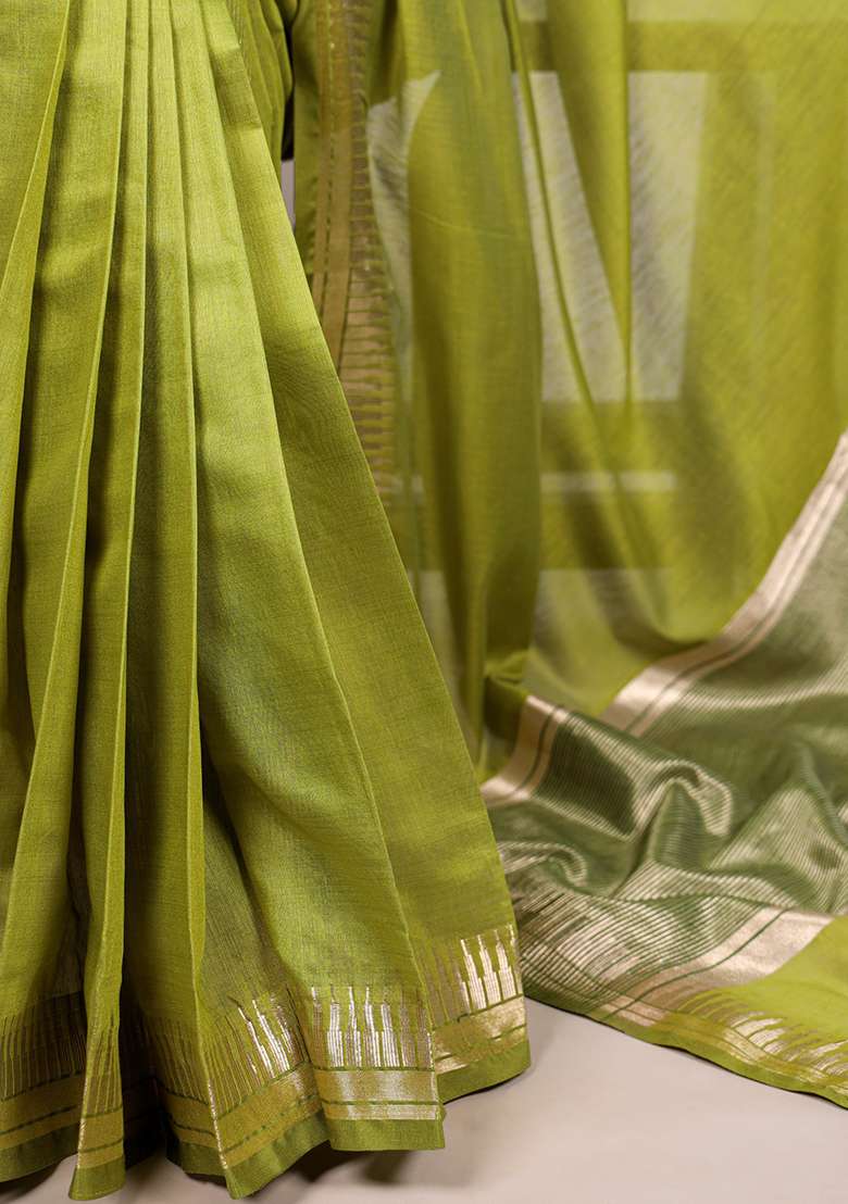 Green Zari Weaving Silk Blend Saree Set - Indya