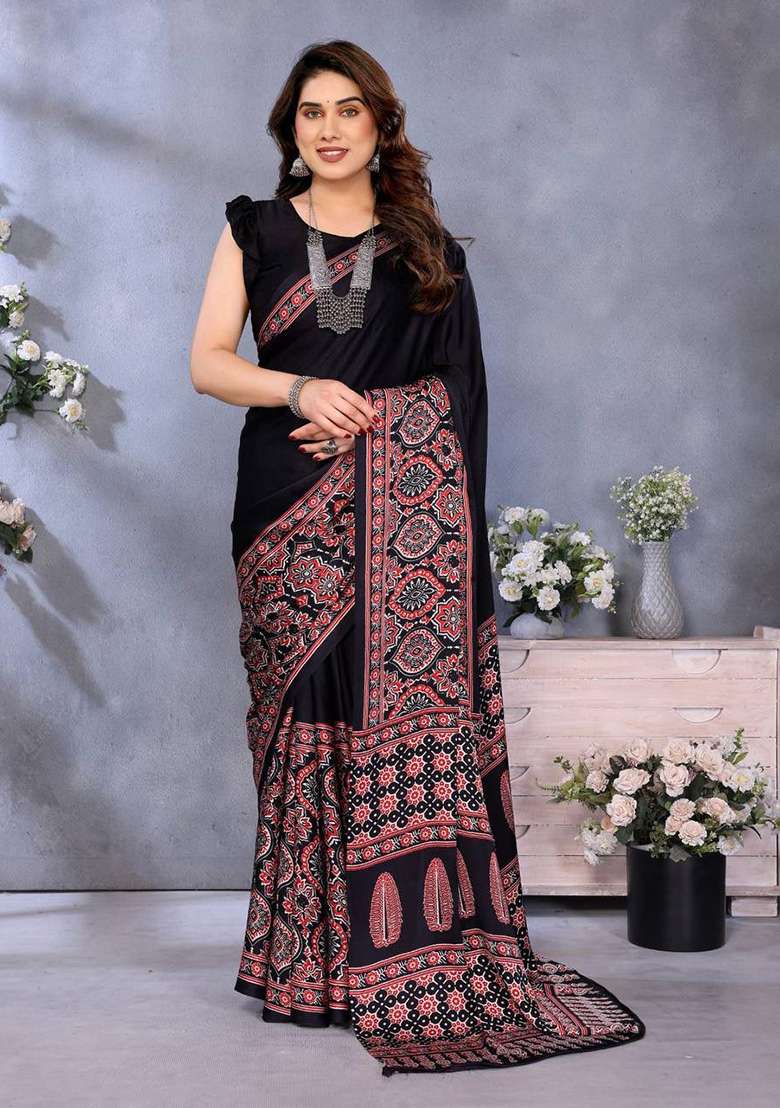 Black Silk Blend Saree Set with Printed for Diwali | Wedding & Festive Wear - Indya