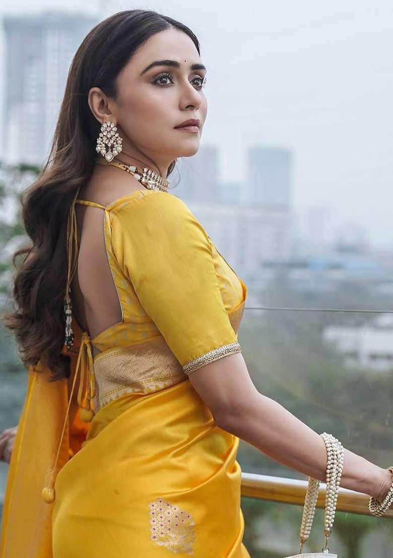Yellow Embroidery Silk Blend Saree Set for Diwali and Festive Wear - Indya