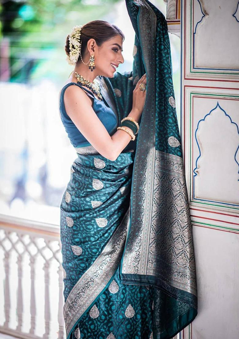 Blue Embroidery Silk Saree Set - Indya