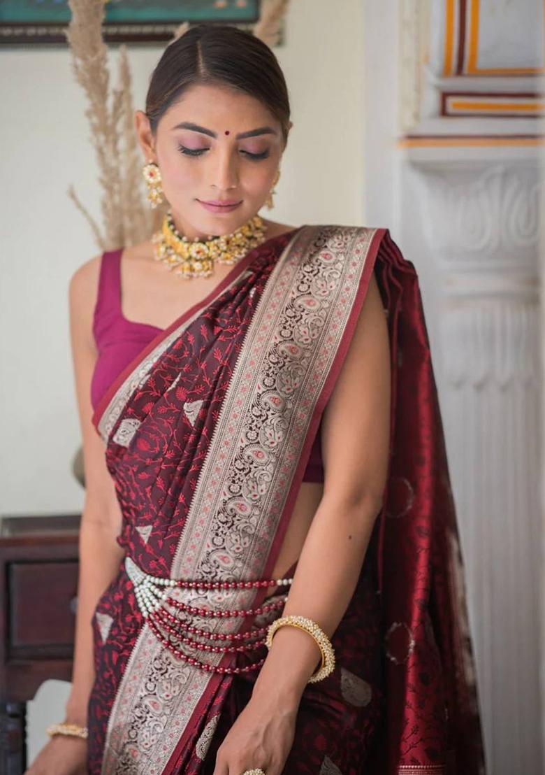Red Embroidery Silk Saree Set - Indya