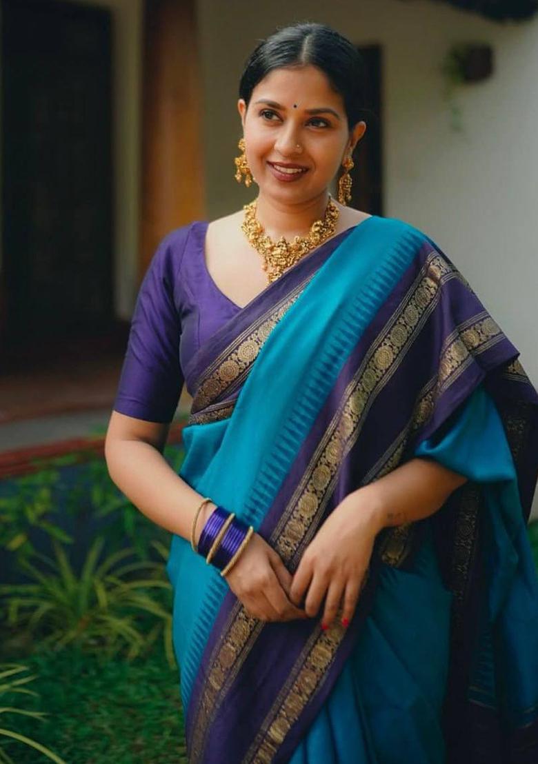 Blue Embroidery Silk Saree Set - Indya