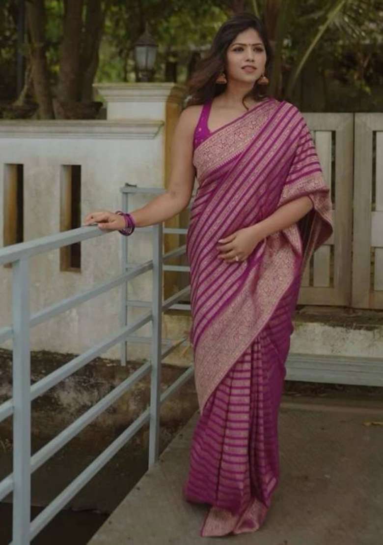 Purple Embroidery Silk Blend Saree Set for Diwali and Festive Wear - Indya