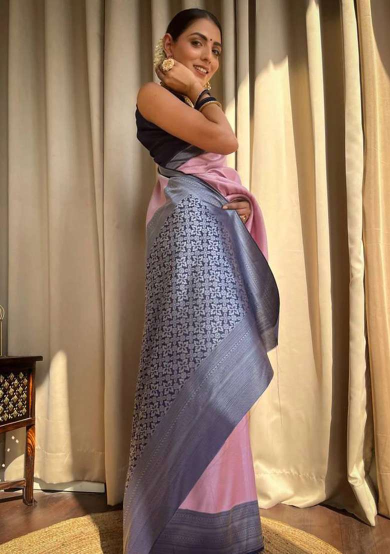Pink Embroidery Silk Blend Saree Set for Diwali and Festive Wear - Indya