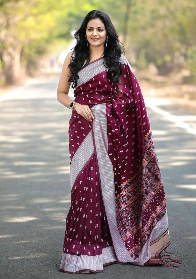 Brown Embroidery Silk Blend Saree Set for Diwali and Festive Wear - Indya