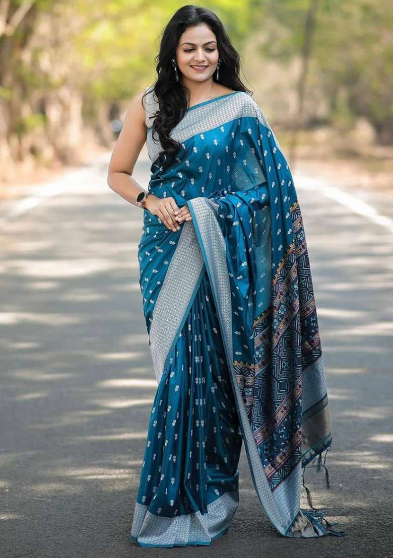 Blue Silk Blend Saree Set with Embroidery for Diwali | Wedding & Festive Wear - Indya