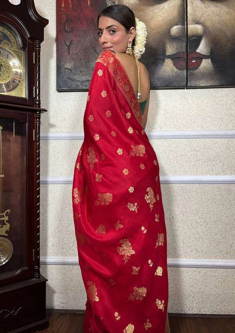 Red Silk Blend Saree Set with Embroidery for Diwali | Wedding & Festive Wear - Indya