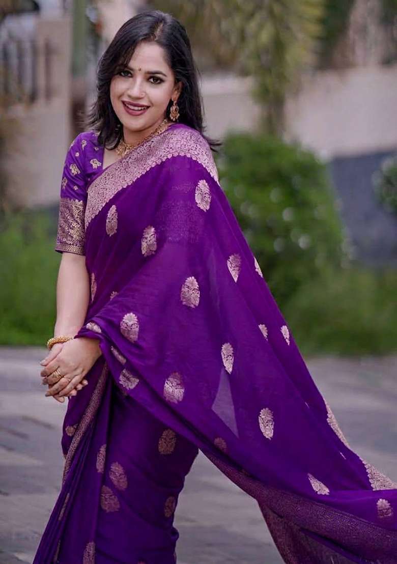 Dark Purple Embroidery Silk Blend Saree Set for Diwali and Festive Wear - Indya