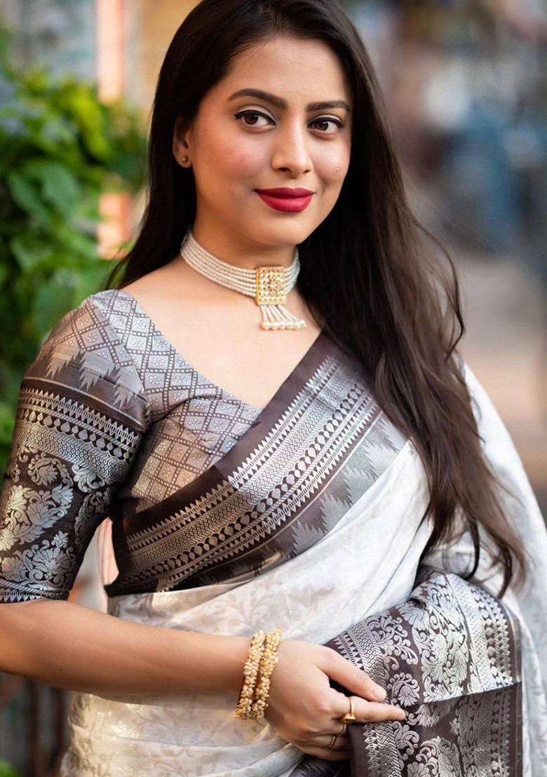 Grey Embroidery Silk Blend Saree Set for Diwali and Festive Wear - Indya