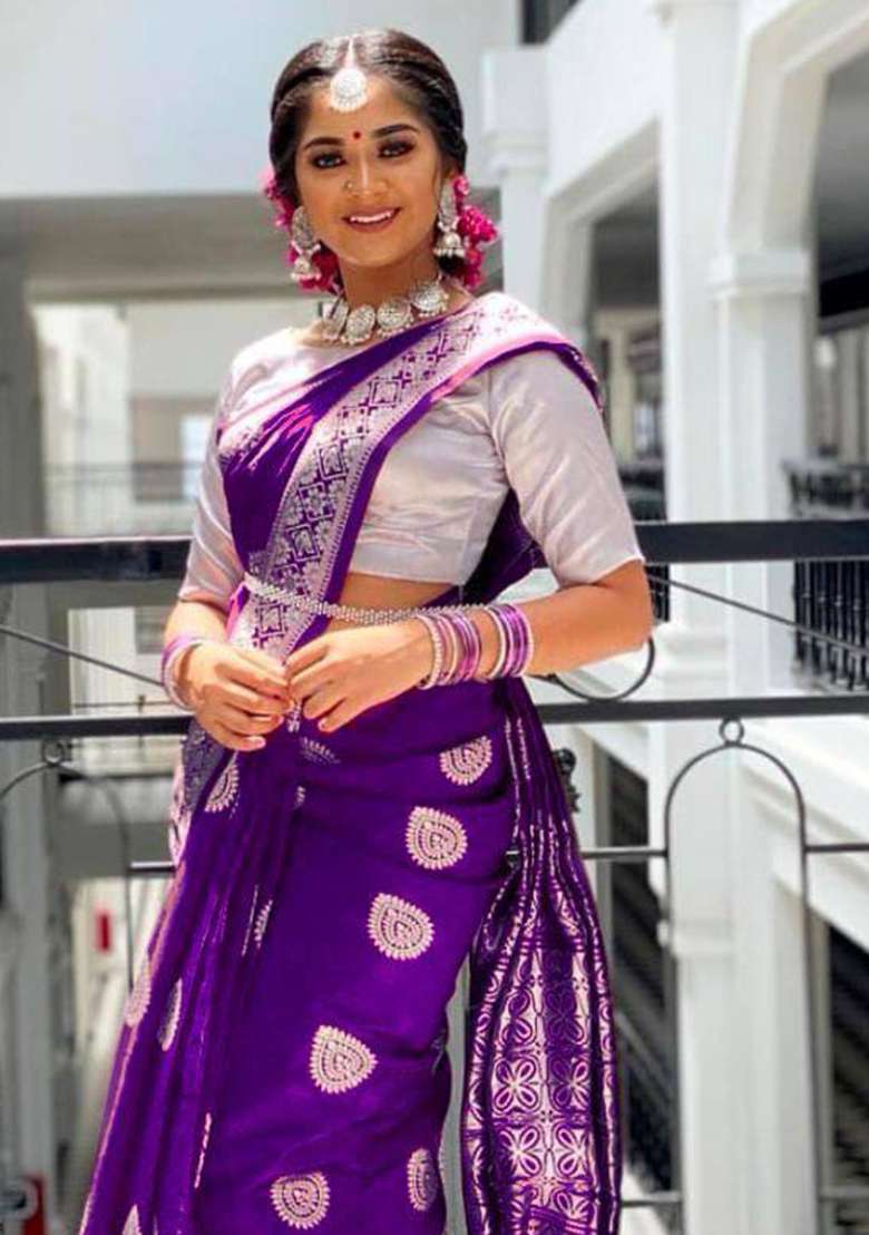 Purple Embroidery Silk Blend Saree Set for Diwali and Festive Wear - Indya