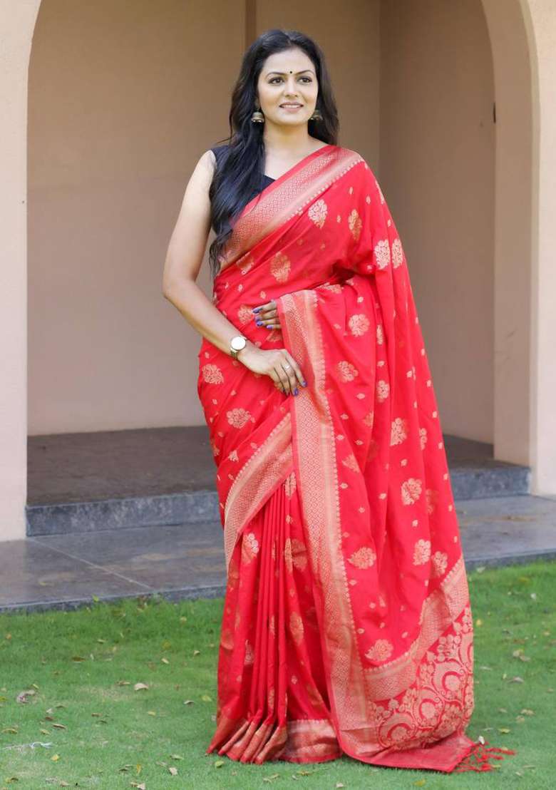 Red Silk Blend Saree Set with Embroidery for Diwali | Wedding & Festive Wear - Indya