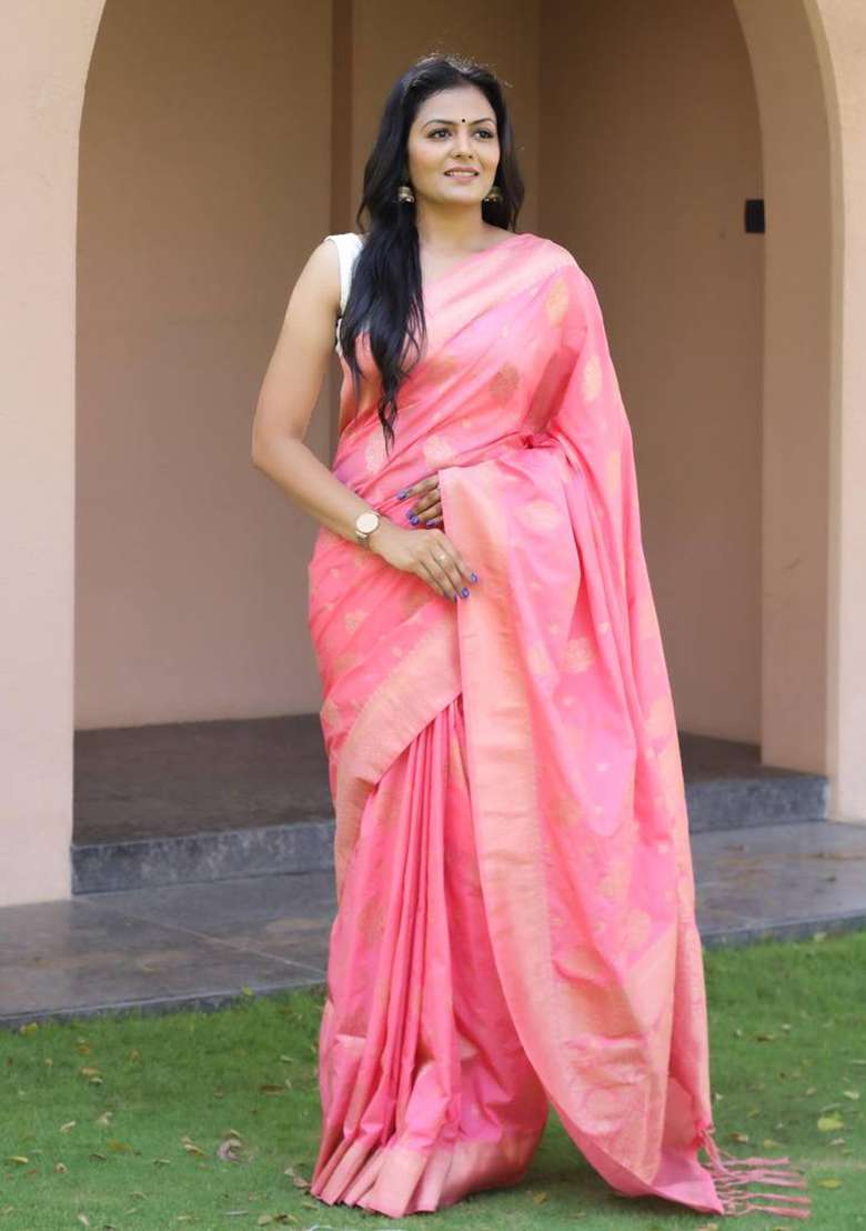 Pink Embroidery Silk Blend Saree Set for Diwali and Festive Wear - Indya