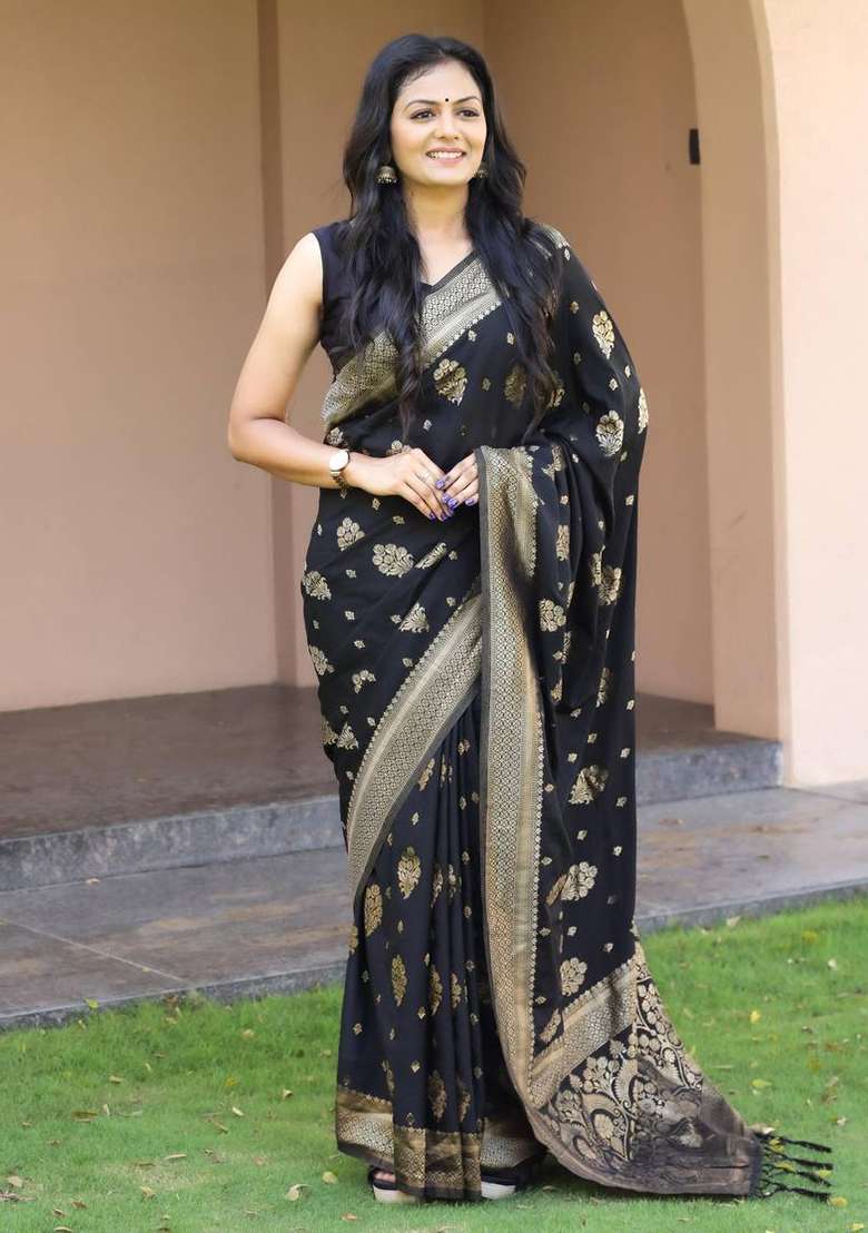 Black Silk Blend Saree Set with Embroidery for Diwali | Wedding & Festive Wear - Indya