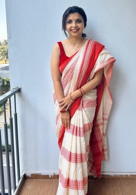 Red Printed Linen Saree Set