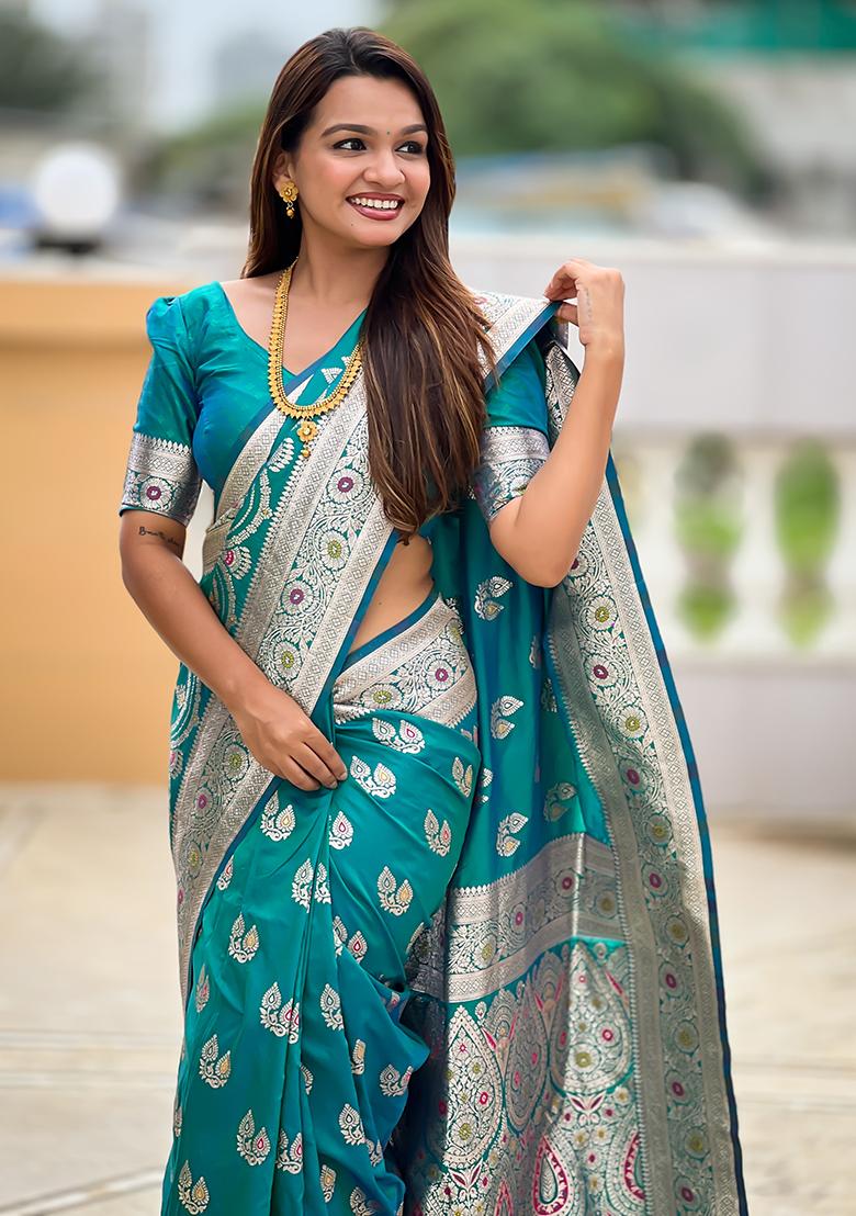 Rama Woven Silk Saree Set - Indya