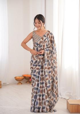 Teal Embellished Chinon Saree Set