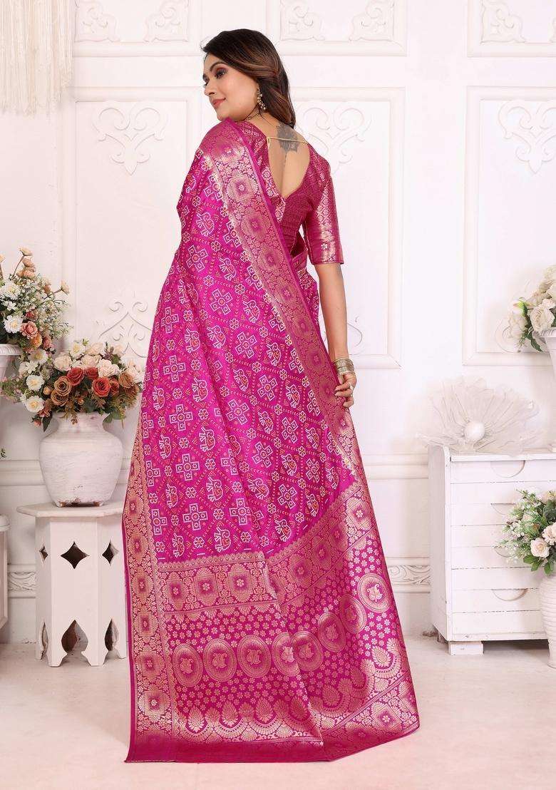 Magenta Zari Work Silk Blend Saree Set - Indya