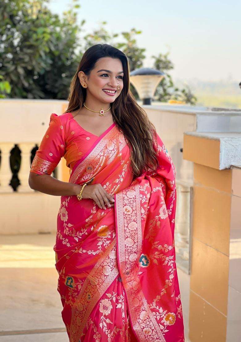 Gajari Pink Silk Blend Saree Set with Zari Work for Diwali | Wedding & Festive Wear - Indya