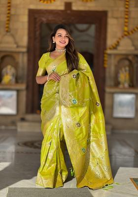 Parrot Green Zari Work Silk Saree Set