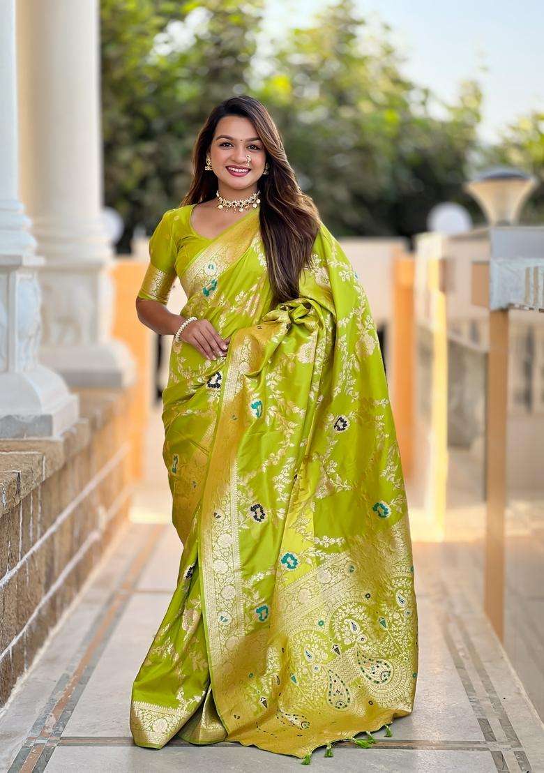 Parrot Green Silk Blend Saree Set with Zari Work for Diwali | Wedding & Festive Wear - Indya