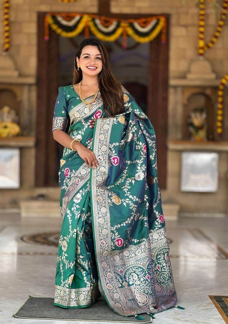 Rama Silk Blend Saree Set with Zari Work for Diwali | Wedding & Festive Wear - Indya