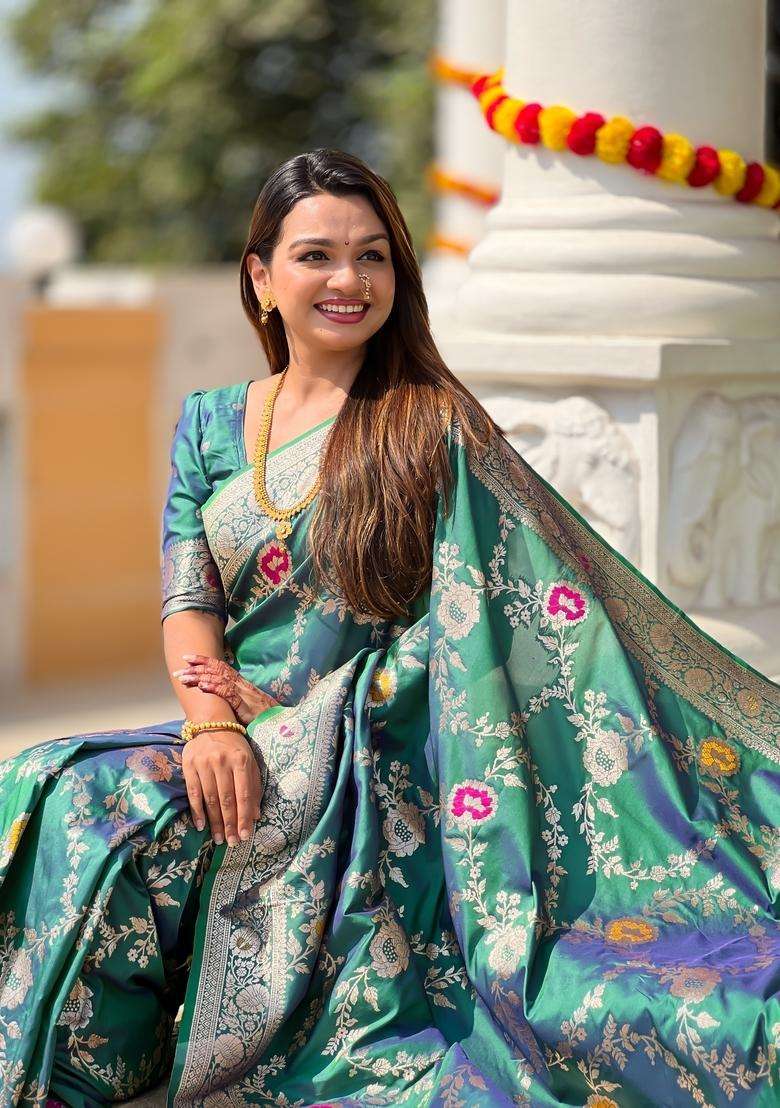 Rama Silk Blend Saree Set with Zari Work for Diwali | Wedding & Festive Wear - Indya