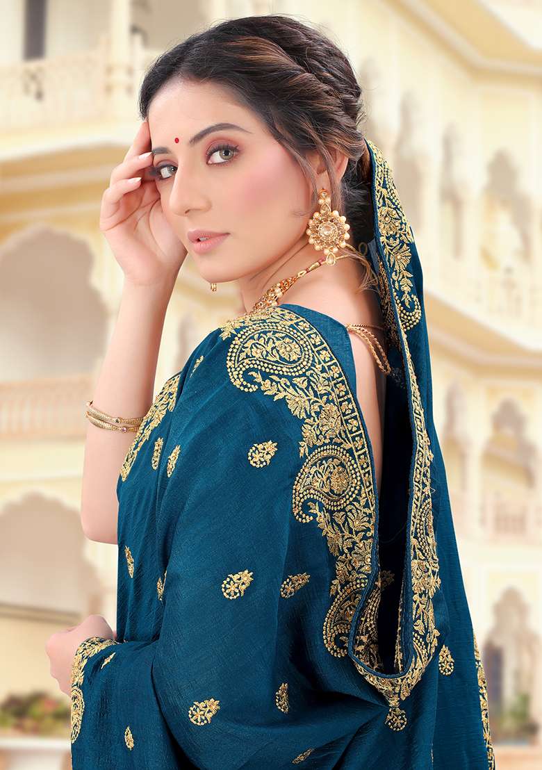 Morpeach Embroidery Silk Blend Saree Set for Diwali and Festive Wear - Indya