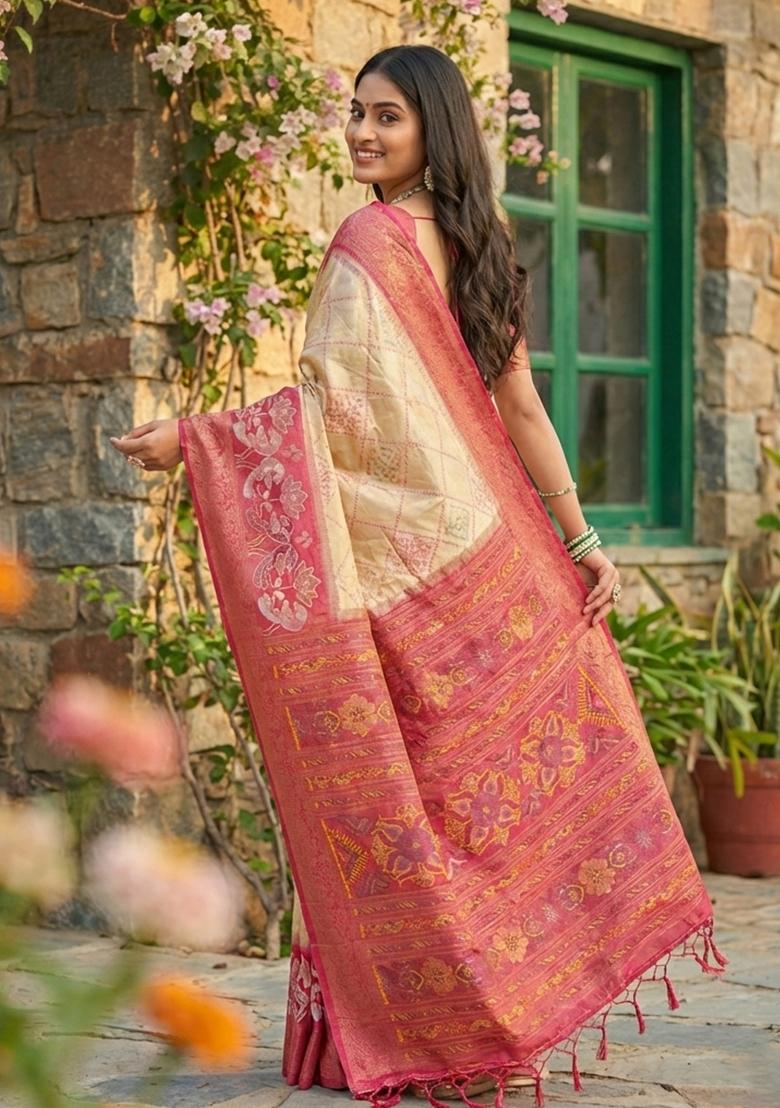 Cream Floral Print Pochampally Saree Set - Indya