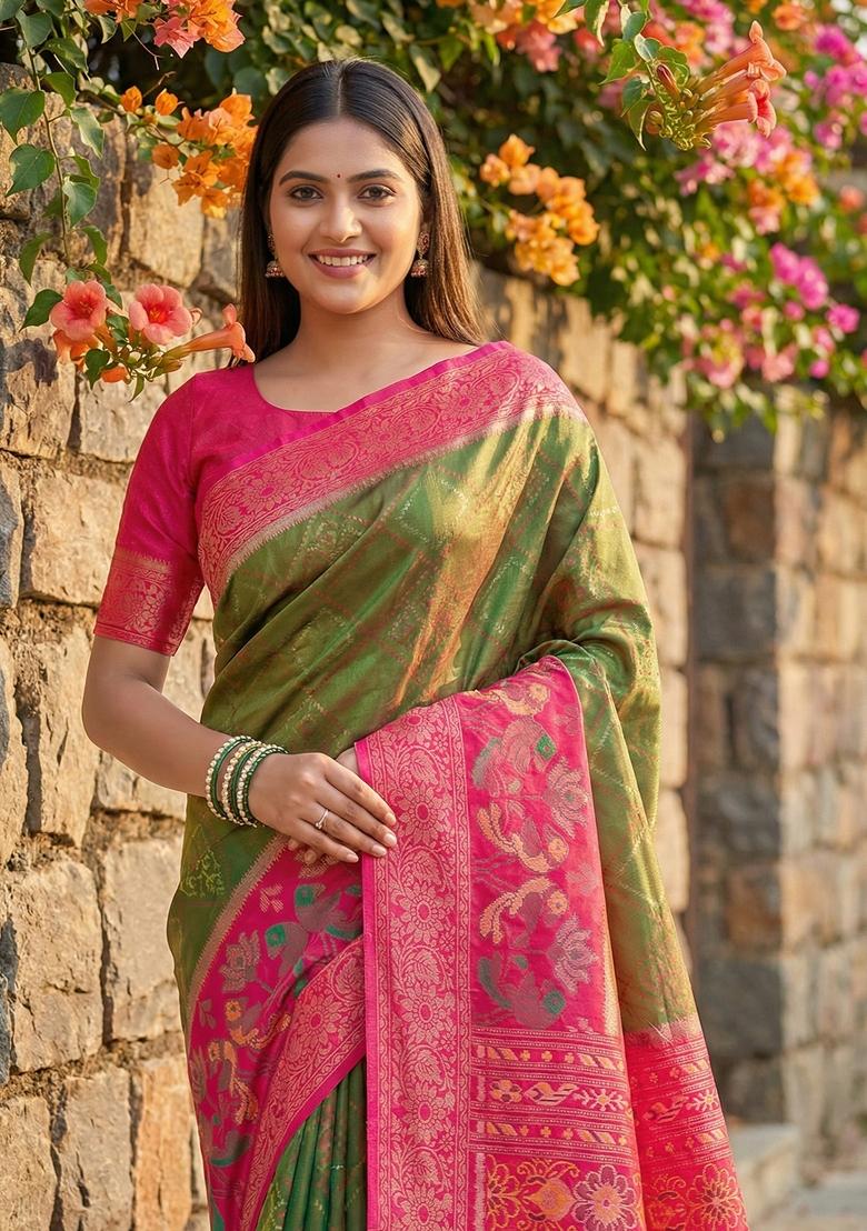 Mehendi Floral Print Pochampally Saree Set - Indya