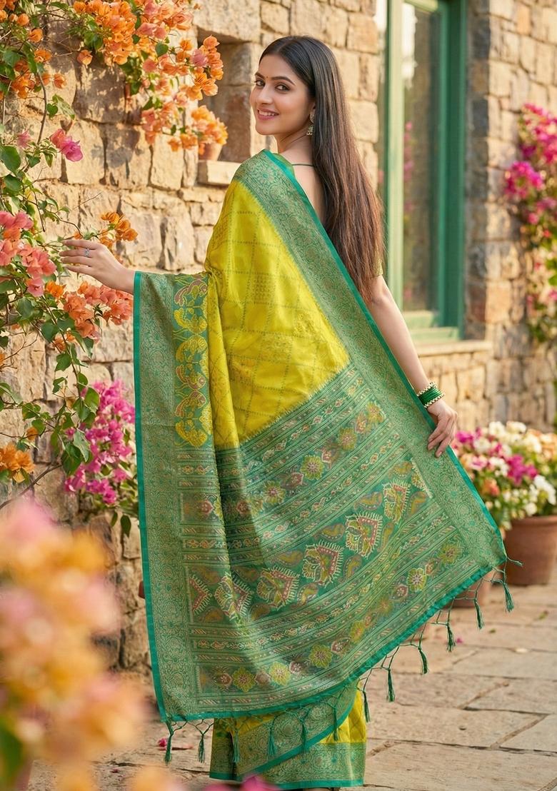 Olive Floral Print Pochampally Saree Set - Indya