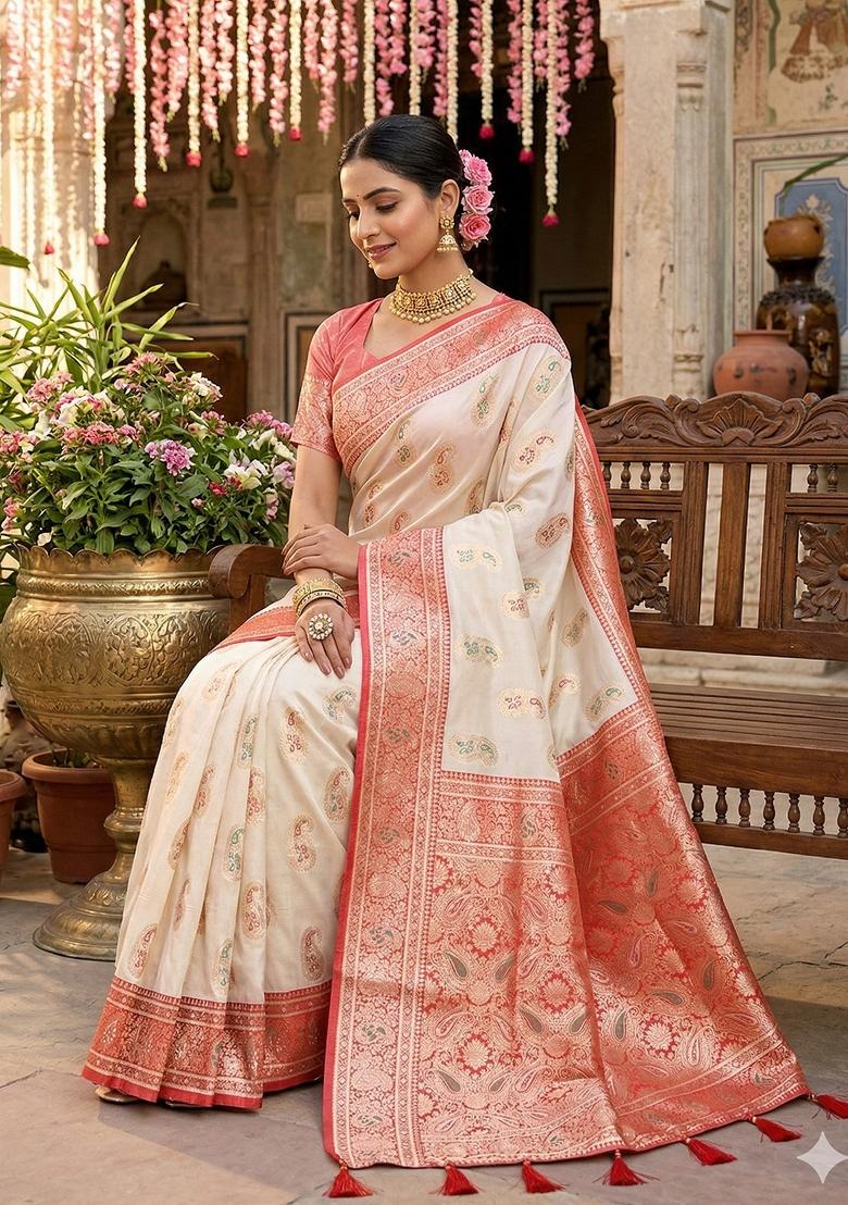 Off White Zari Work Silk Saree Set - Indya