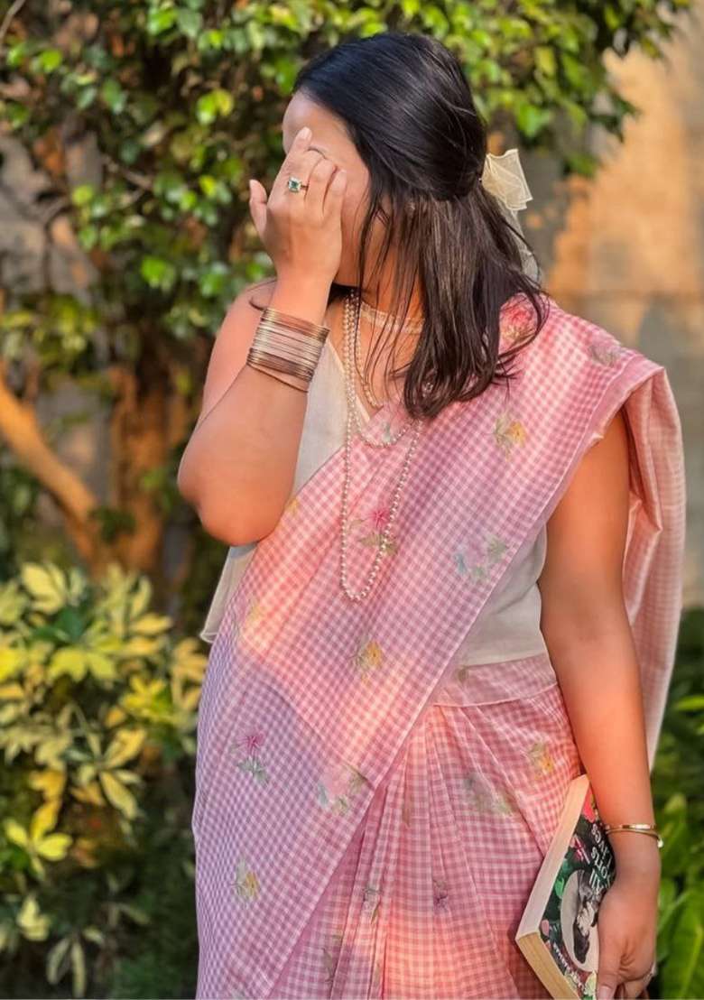 Pink Printed Linen Saree Set for Diwali and Festive Wear - Indya