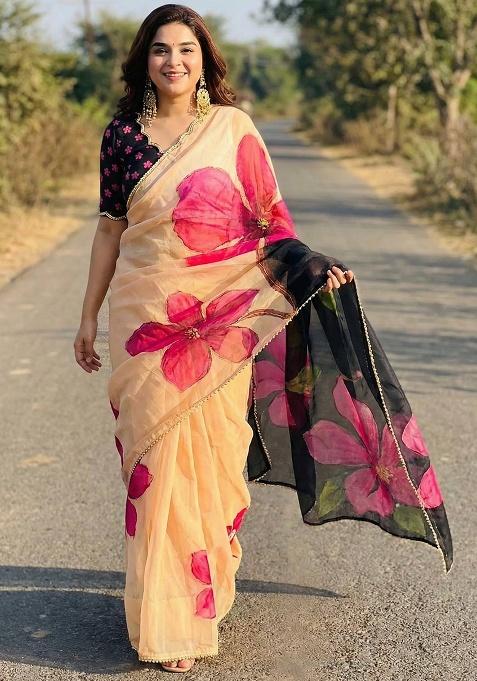 Cream Printed Georgette Saree Set