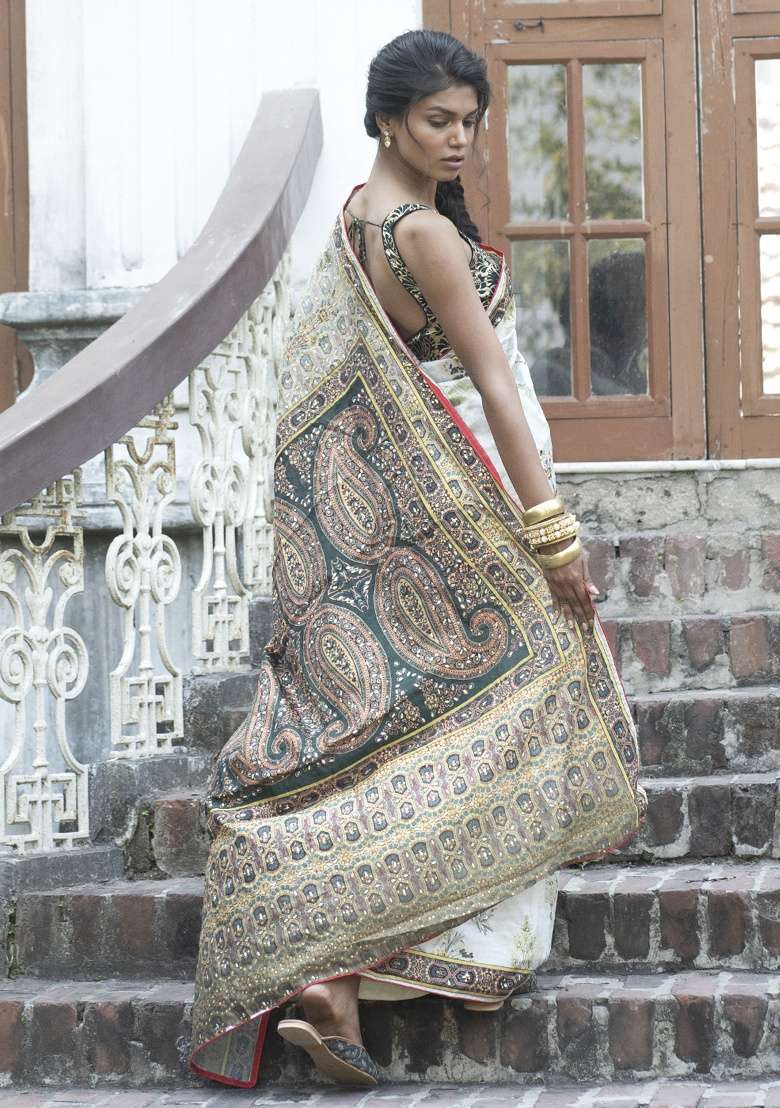 Green Printed Silk Blend Saree Set - Indya