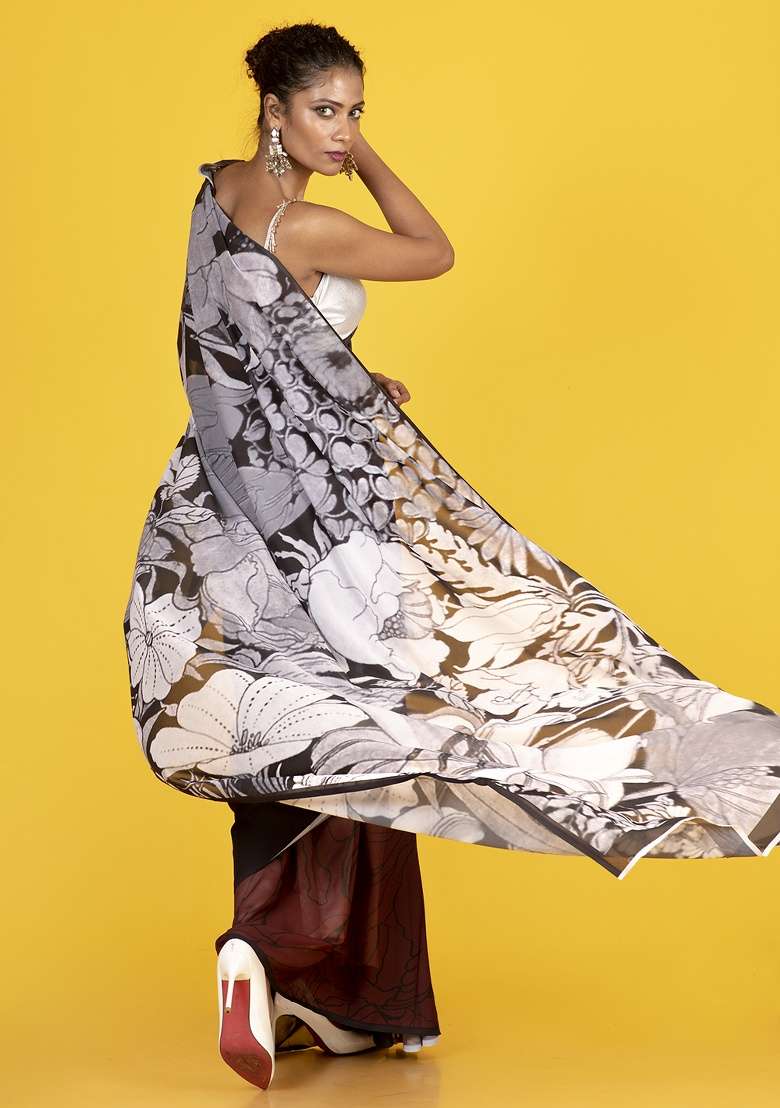 Off White Printed Georgette Saree Set - Indya