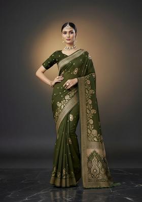 Green Zari Work Crepe Saree Set