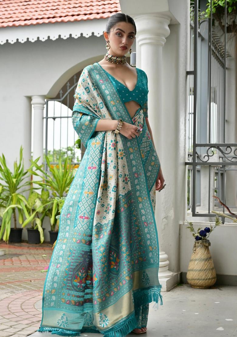 Sea Green Printed Silk Saree Set - Indya