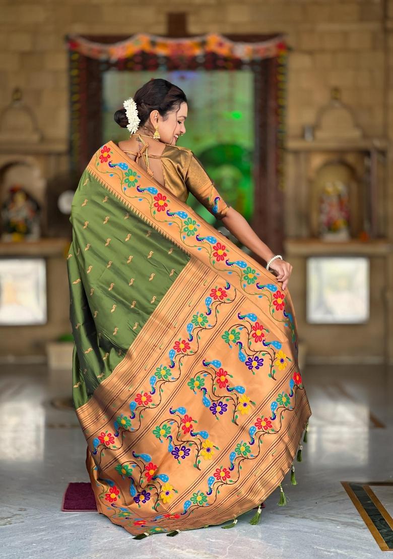 Mehendi Zari Woven Silk Saree Set - Indya