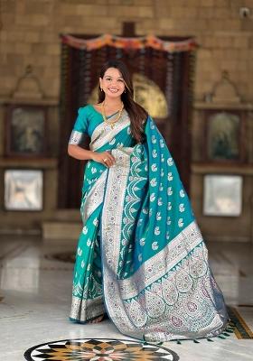 Rama Green Zari Woven Silk Saree Set