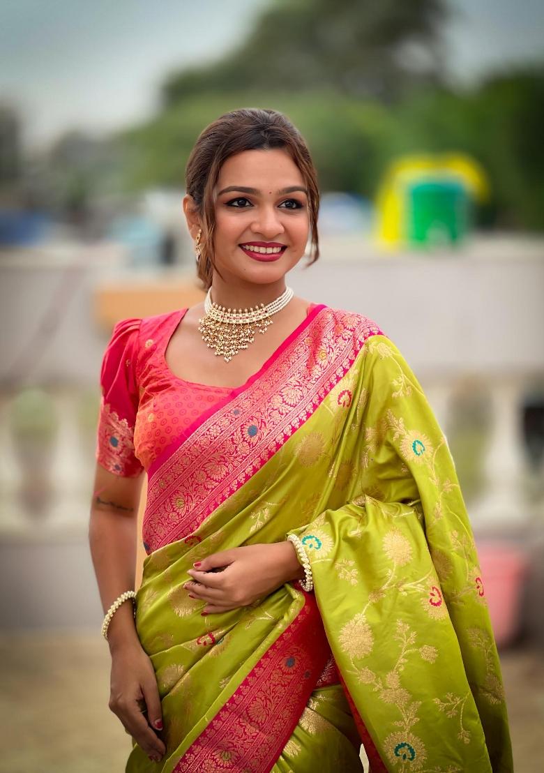 Green Zari Woven Silk Saree Set - Indya