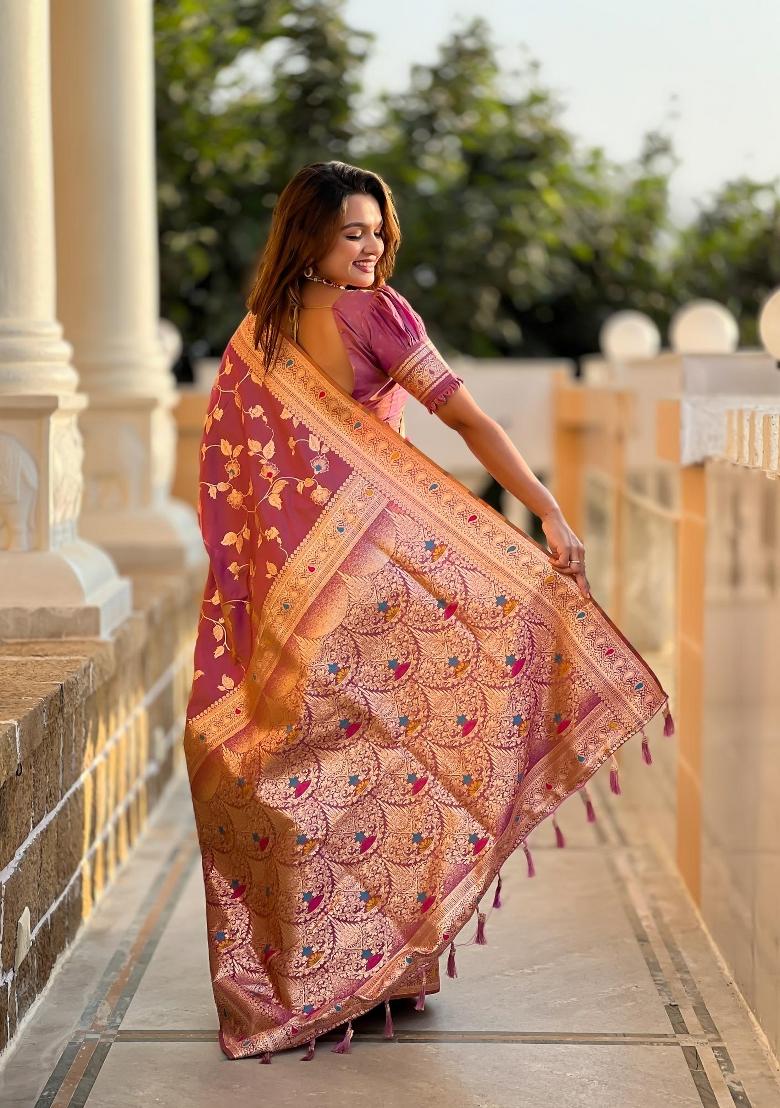 Onion Pink Zari Woven Silk Saree Set - Indya