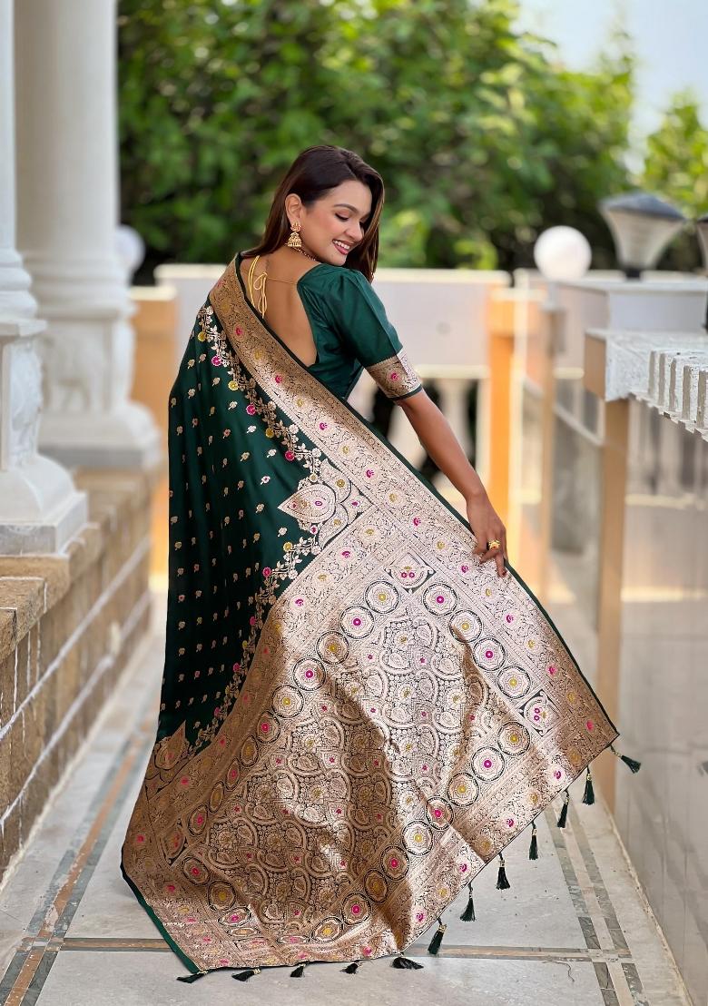 Green Zari Woven Silk Saree Set - Indya