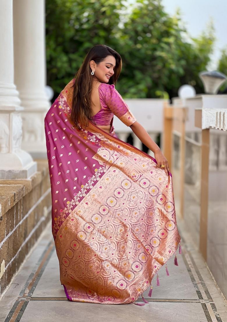 Onion Pink Zari Woven Silk Saree Set - Indya