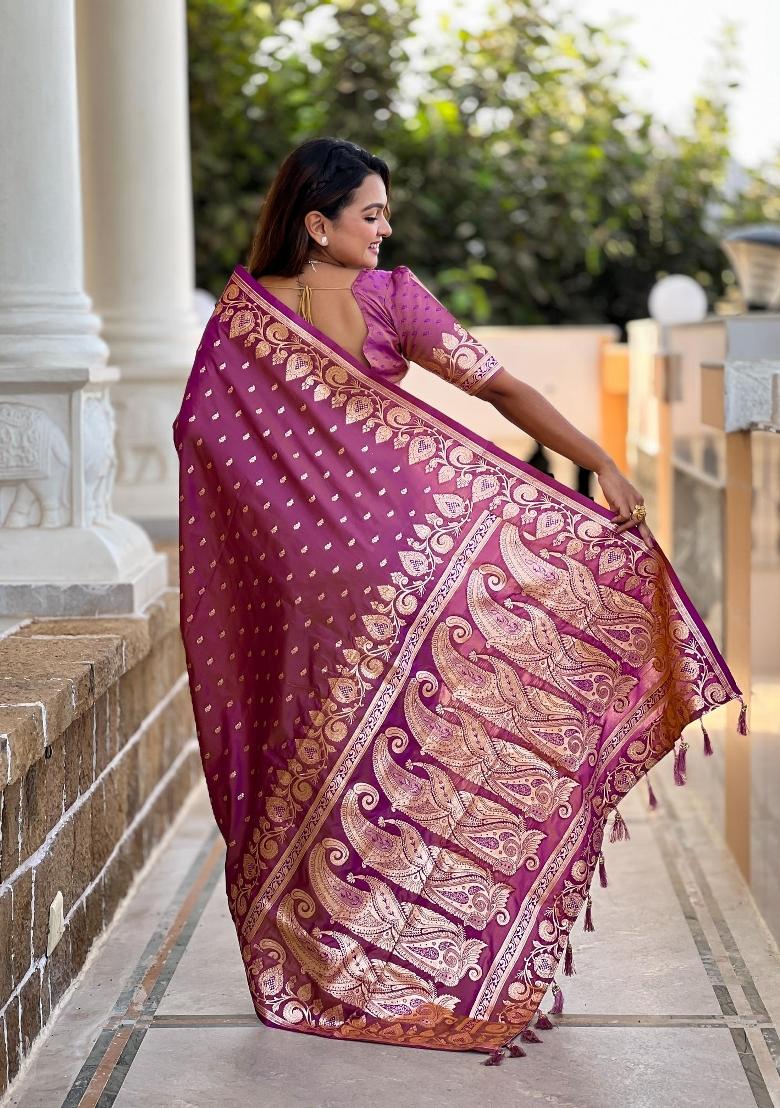 Onion Pink Zari Woven Silk Saree Set - Indya