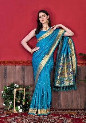 Turquoise Zari Woven Silk Saree Set