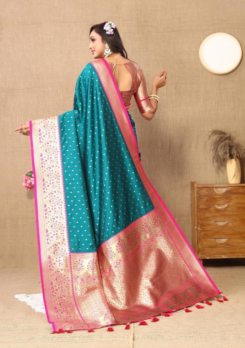Rama Green Zari Woven Silk Saree Set - Indya