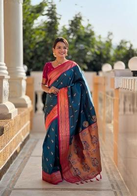 Turquoise Zari Woven Silk Saree Set