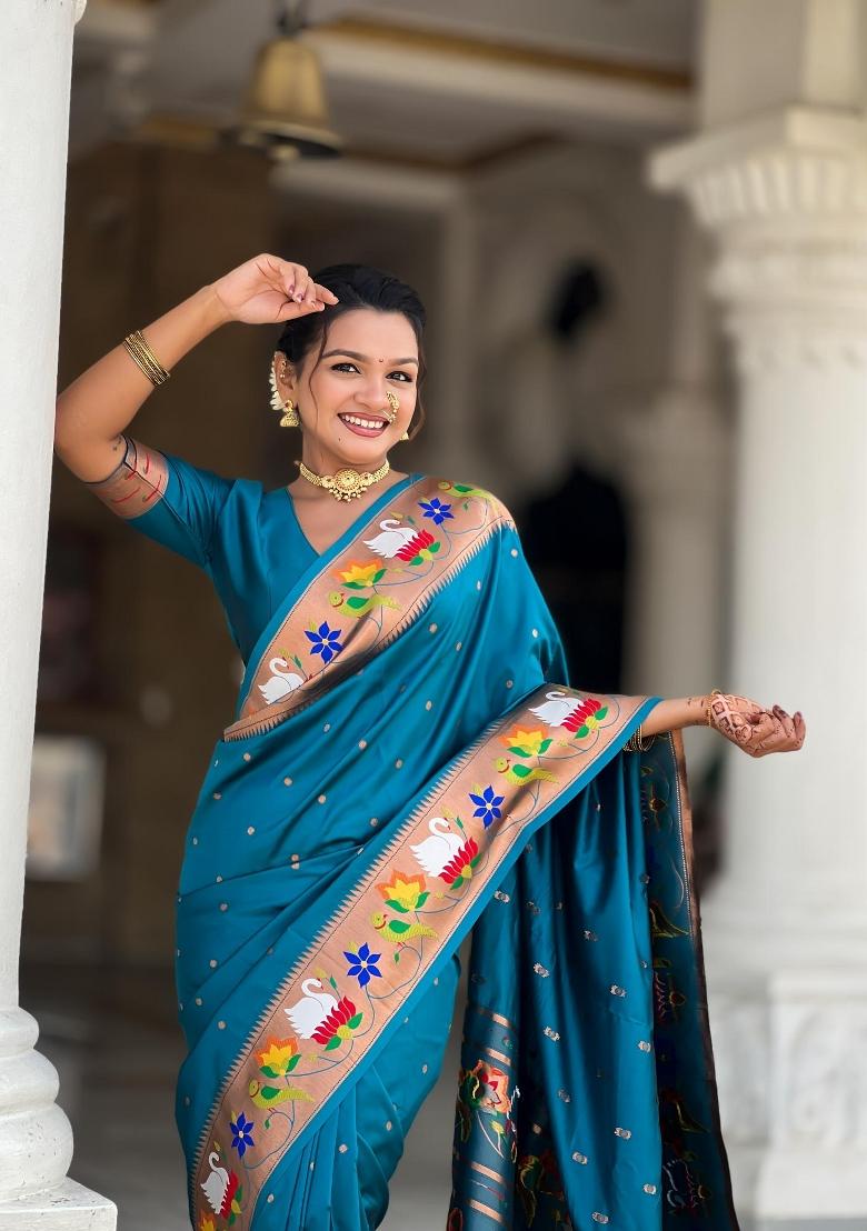 Turquoise Zari Woven Silk Saree Set - Indya