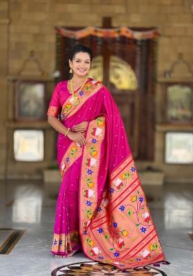 Magenta Zari Woven Silk Saree Set