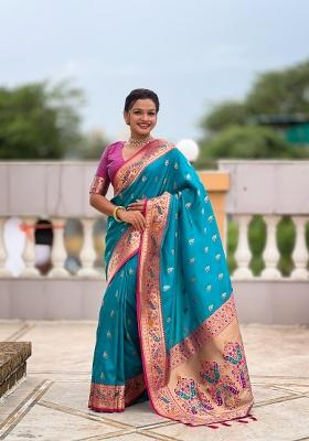 Turquoise Zari Woven Silk Saree Set